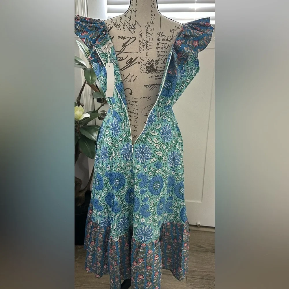 ๐บNWT Cella & Flo Floral Fashion Dress โ Size 4 - Picture 7 of 16